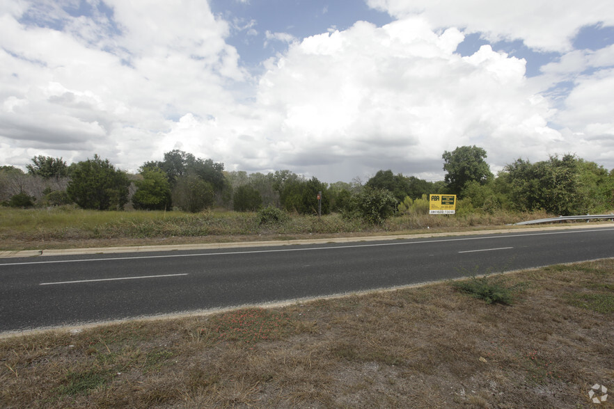 2600 Lakeline Blvd, Cedar Park, TX for sale - Primary Photo - Image 1 of 2