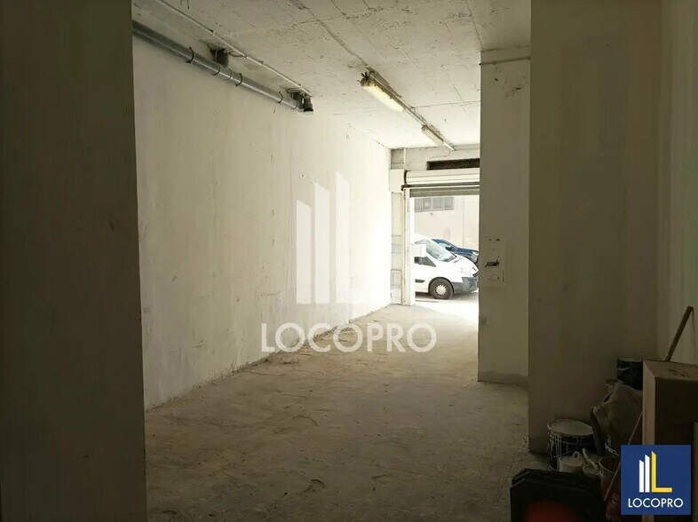 Retail in Nice for sale - Interior Photo - Image 3 of 4