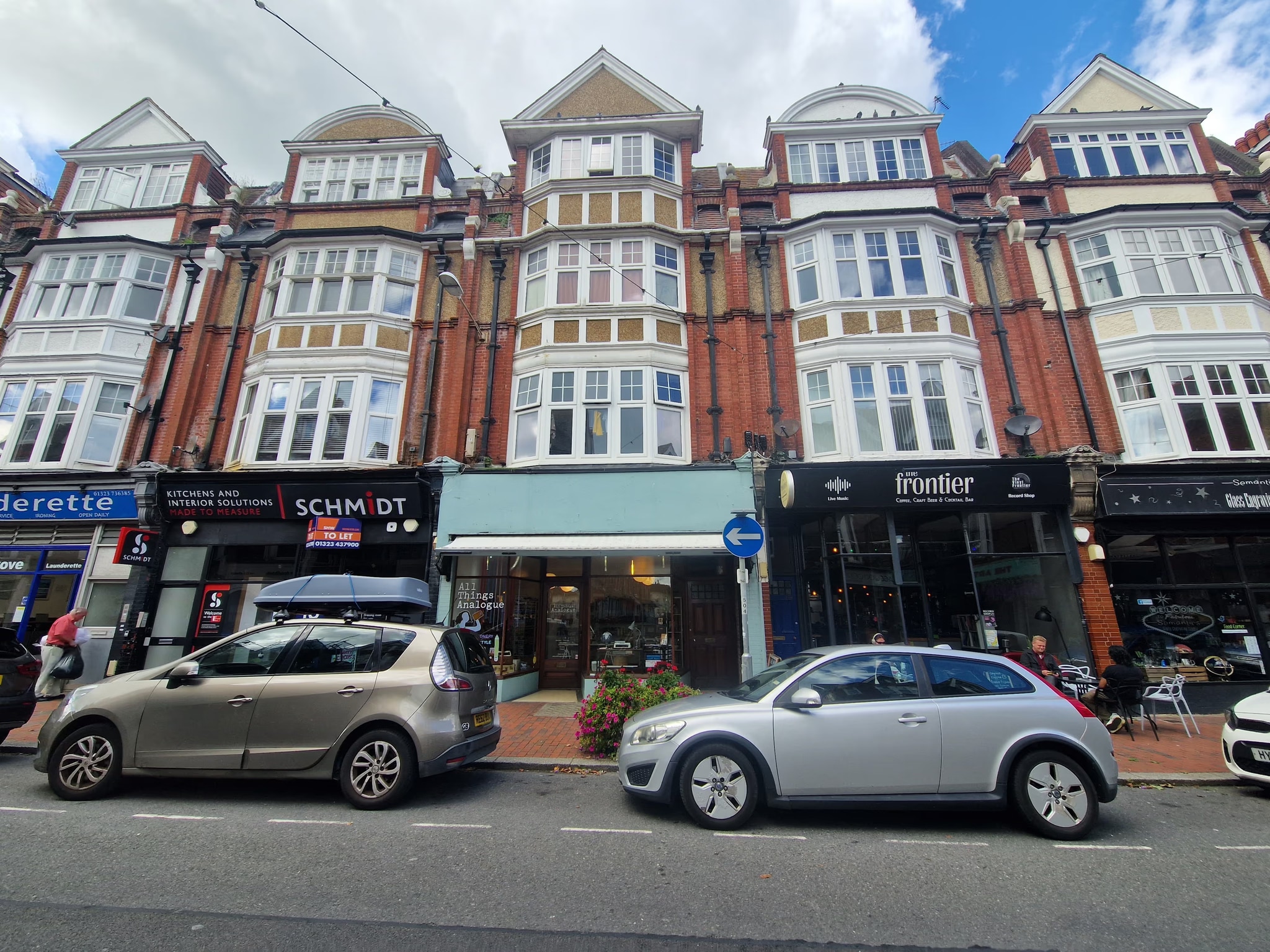 37 Grove Rd, Eastbourne for sale Primary Photo- Image 1 of 2