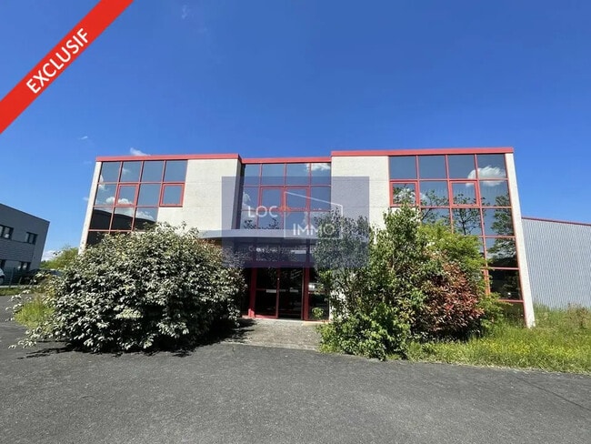 Vente Local d'activités 963 m²