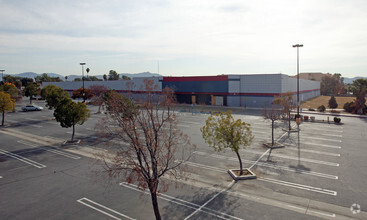 2171-2243 W Florida Ave, Hemet, CA for sale Primary Photo- Image 1 of 1