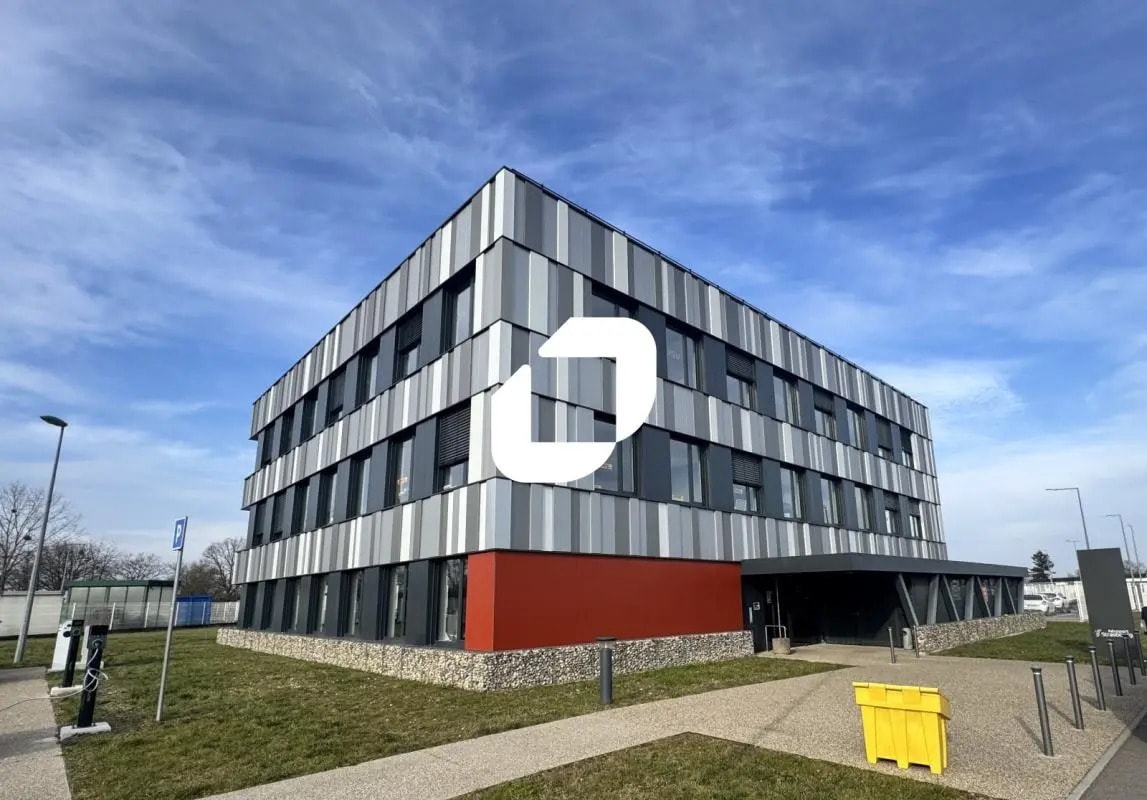 Office in Entzheim to rent Building Photo- Image 1 of 25