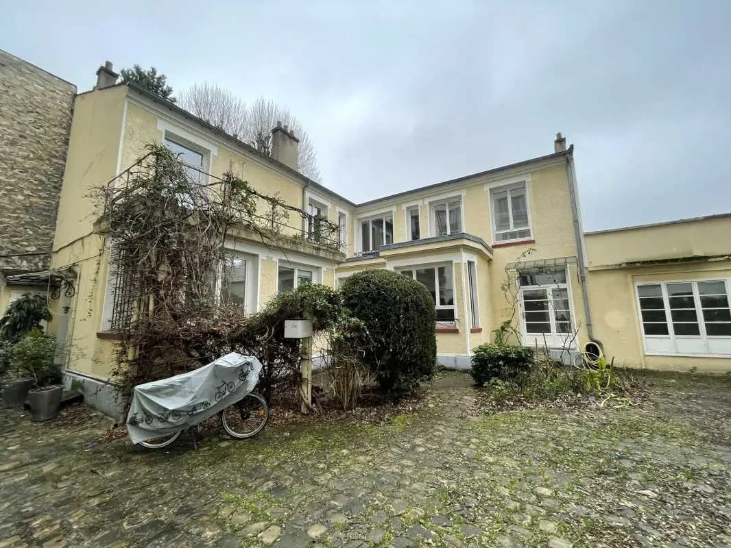 Build-to-Rent in Paris for sale Building Photo- Image 1 of 31