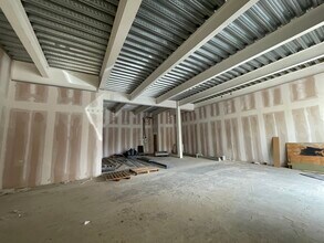 Chapel St, Rugby to rent Interior Photo- Image 2 of 2