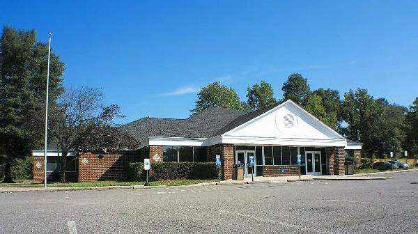 9015 Brook Rd, Glen Allen, VA for rent - Building Photo - Image 2 of 9