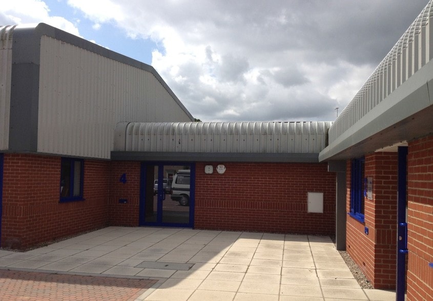 Chapel St, Norwich to rent - Building Photo - Image 3 of 9