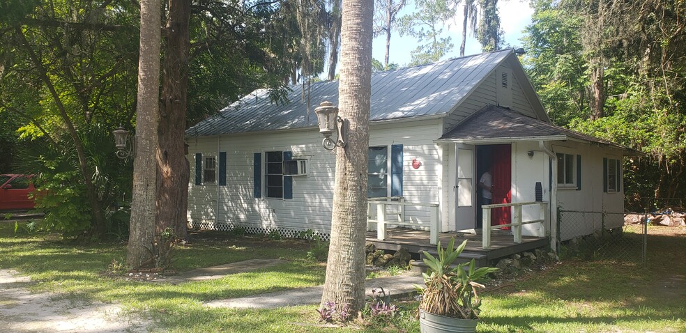 15 W Main St, Bronson, FL for sale - Primary Photo - Image 1 of 1