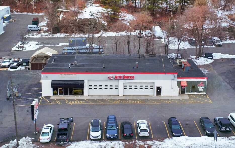 218 Newbury St, Peabody 01960 UK