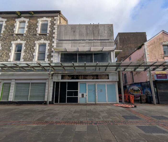 4A Vaughan St, Llanelli to rent Primary Photo- Image 1 of 2