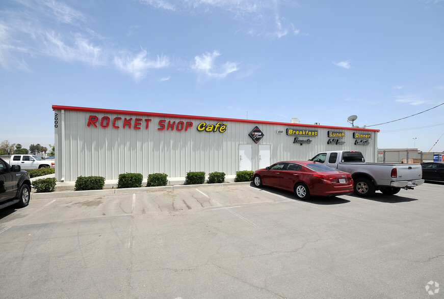 2000 S Union Ave, Bakersfield, CA for sale - Primary Photo - Image 1 of 1