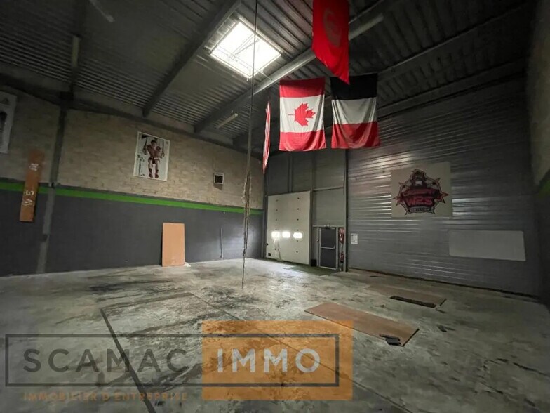 Industrial in Lisses to rent - Building Photo - Image 2 of 10