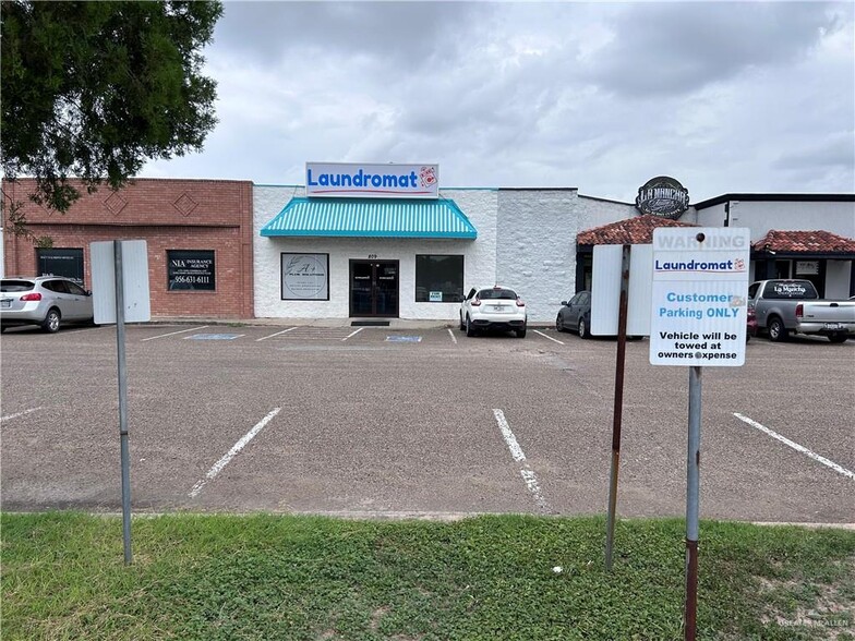 809 N Ware Rd, McAllen, TX for sale - Primary Photo - Image 1 of 8