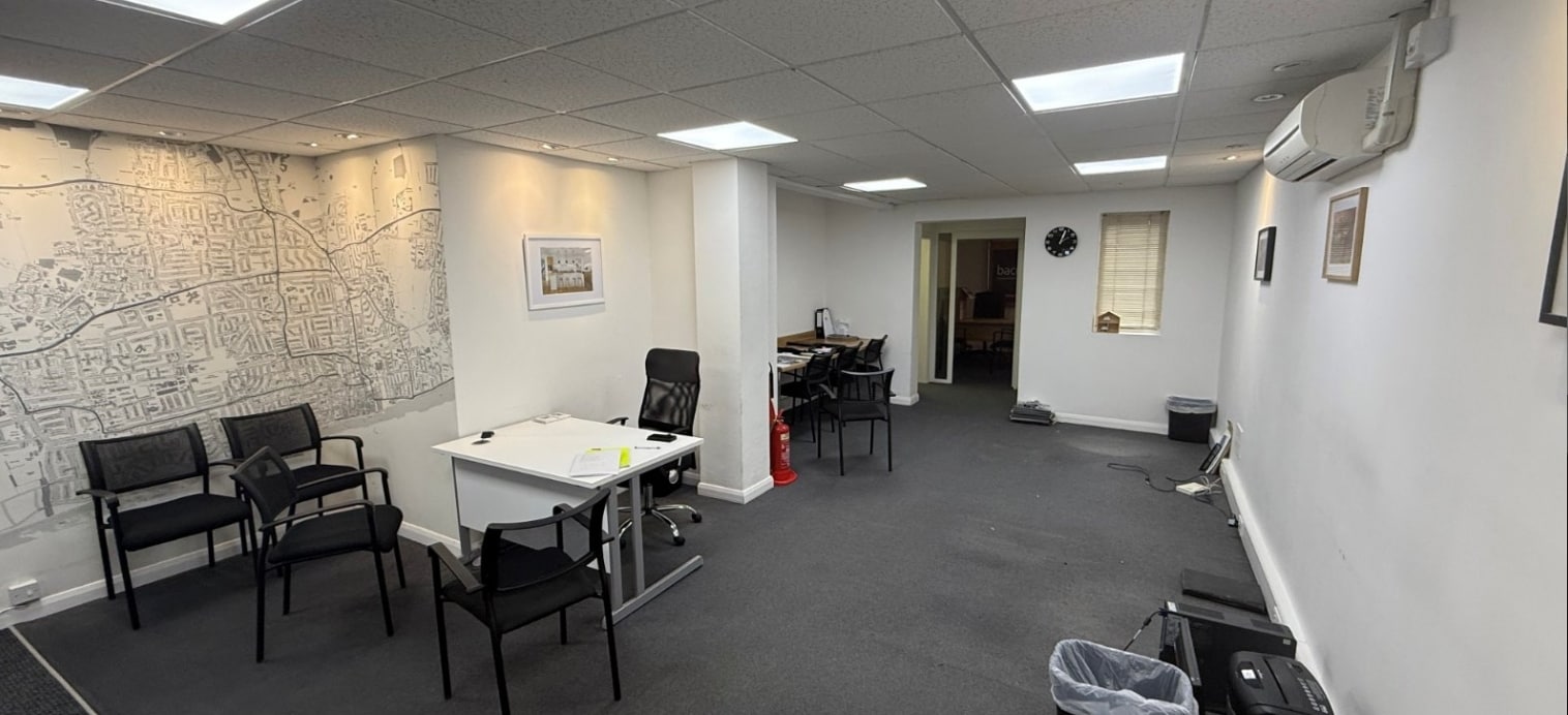 19 Chatsworth Rd, Worthing to rent Interior Photo- Image 1 of 4