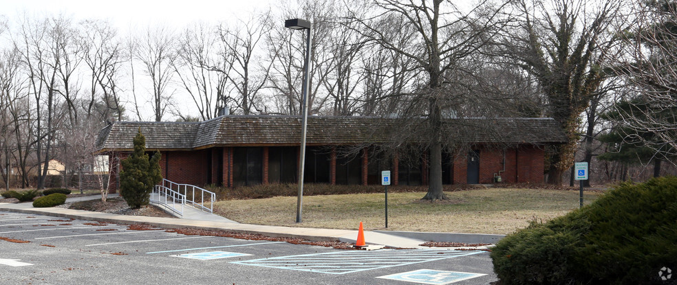 2932 Haddonfield Rd, Pennsauken, NJ for sale - Building Photo - Image 1 of 1