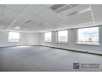 More details for 1 Rue George Stephenson, Montigny-le-Bretonneux - Office to Rent