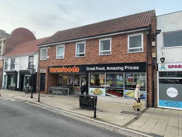 43-45 Micklegate, Selby for sale - Building Photo - Image 3 of 11