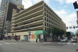 202 6th St, Pittsburgh, PA for rent Building Photo- Image 1 of 5