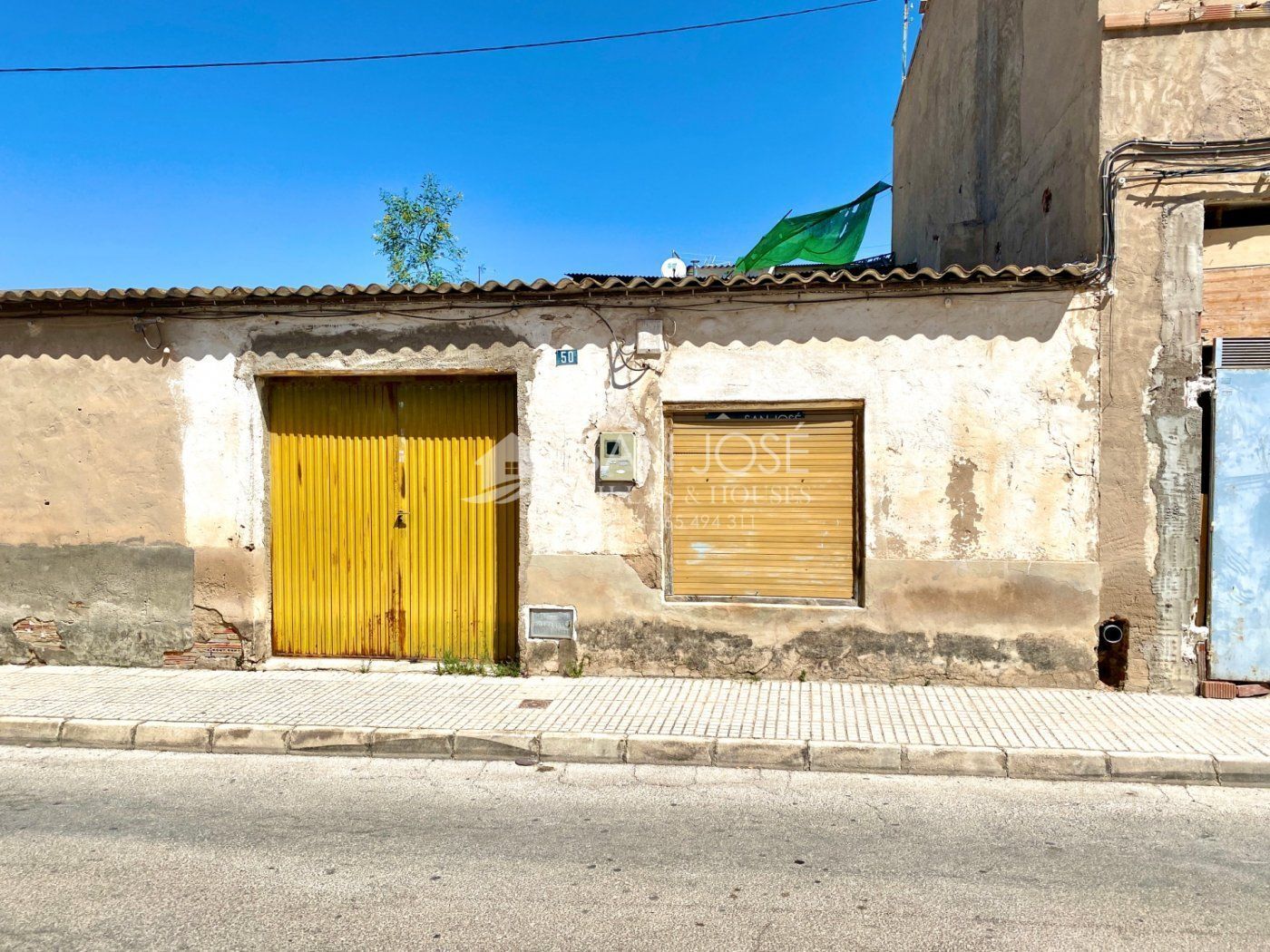 Industrial in Aspe, Alicante for sale Building Photo- Image 1 of 6