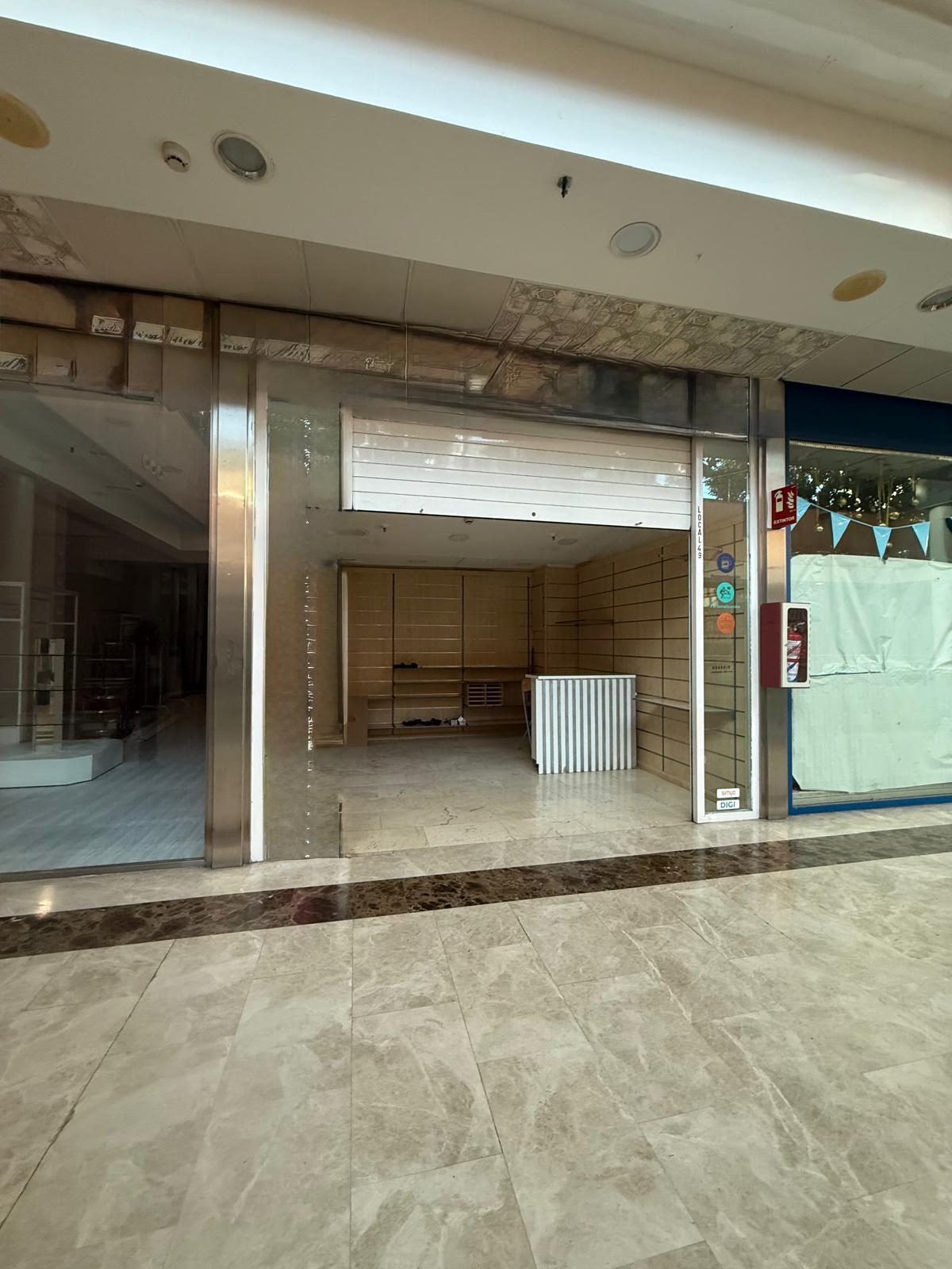 Retail in Madrid, Madrid to rent Interior Photo- Image 1 of 4