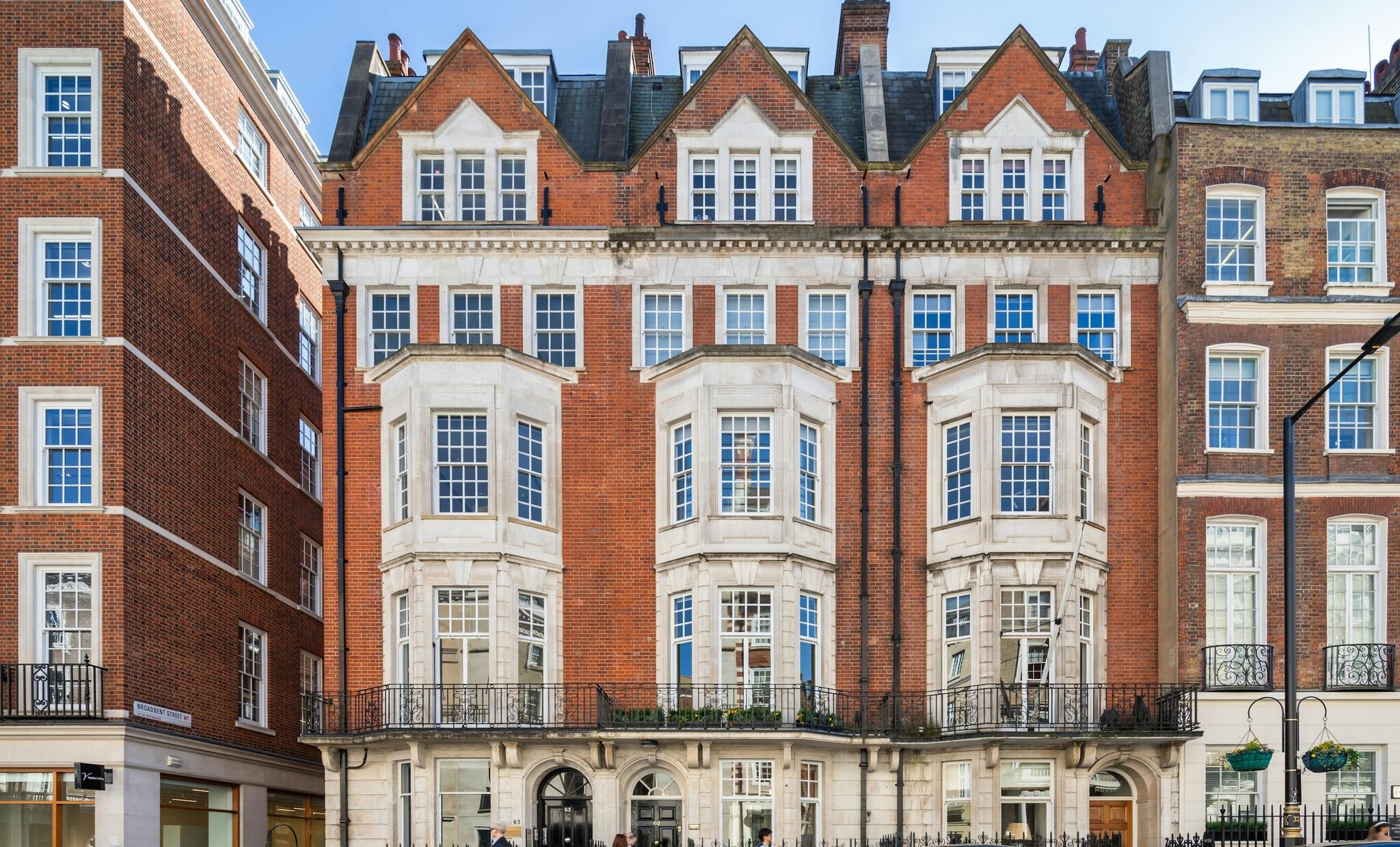 62 Grosvenor St, London to rent Building Photo- Image 1 of 4