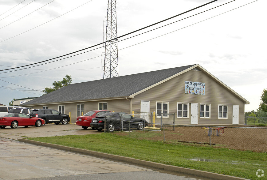 1914 Southridge Dr, Jefferson City, MO for sale - Building Photo - Image 2 of 2