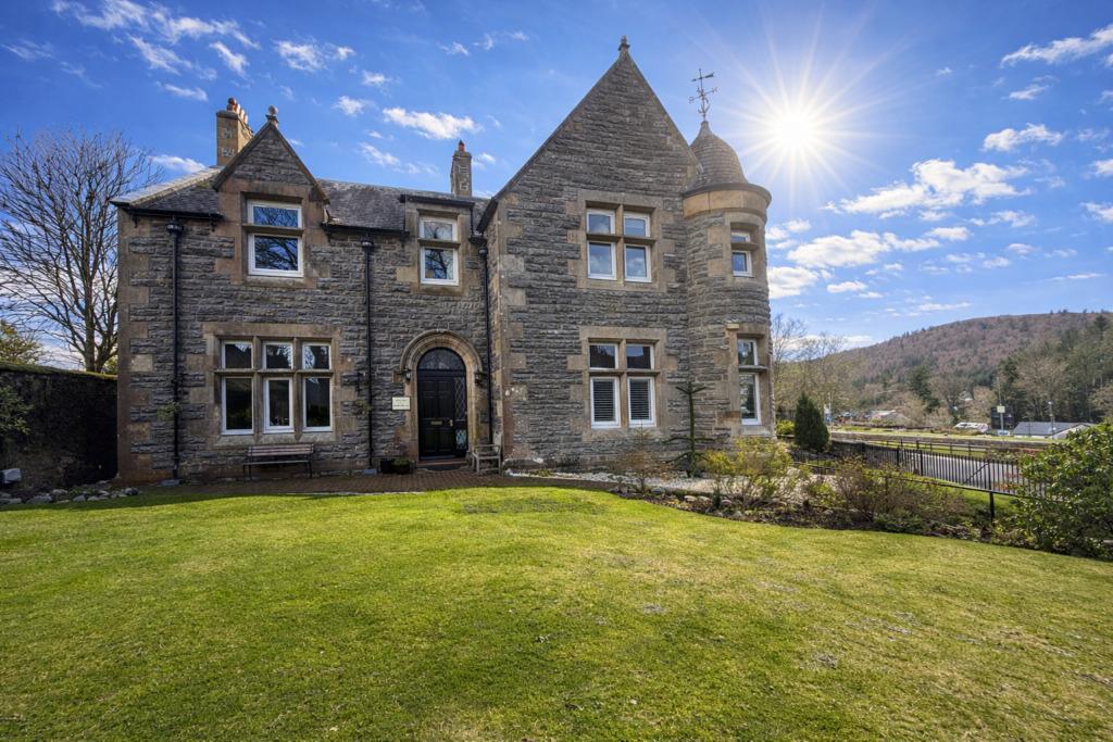 2 Station Rd, Fort Augustus for sale Building Photo- Image 1 of 67