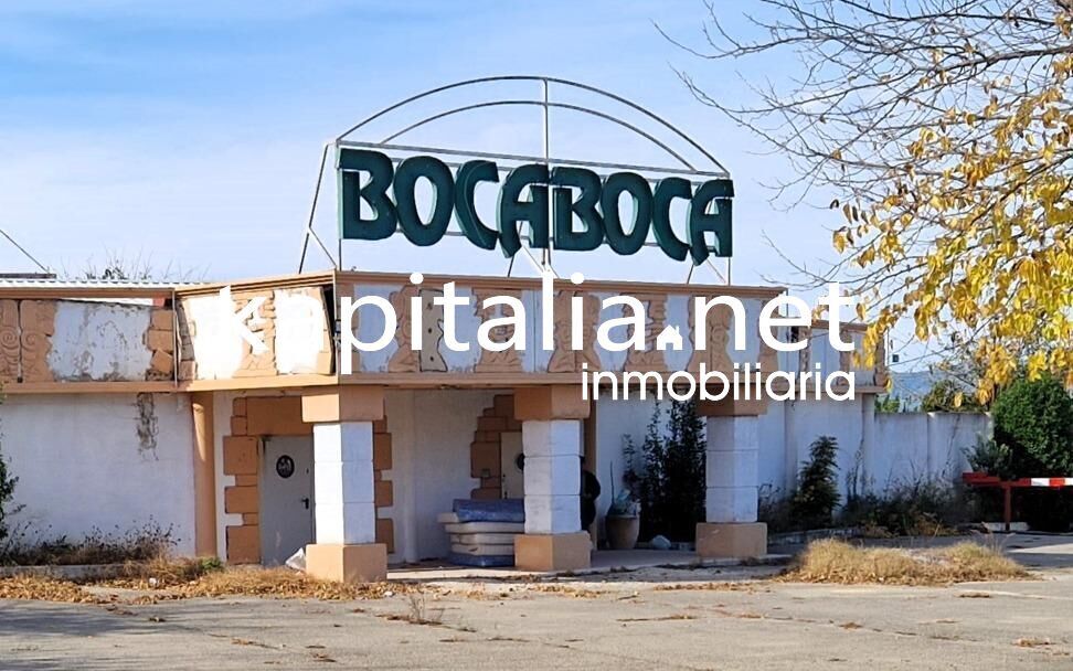 Retail in El Palomar, Valencia for sale Building Photo- Image 1 of 42