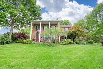 80 W State St, Springboro, OH for sale Building Photo- Image 1 of 68