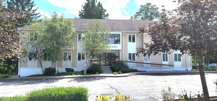 2-4 Austin Ct, Poughkeepsie, NY for rent Building Photo- Image 1 of 11