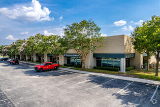 More details for 1077 Central Pky S, San Antonio, TX - Light Industrial for Rent