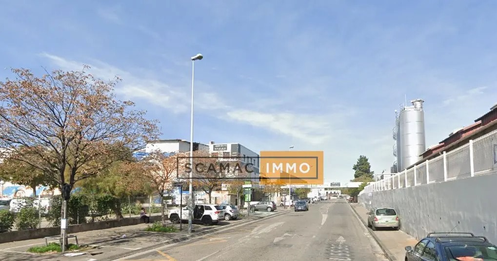 Industrial in Marseille to rent Aerial- Image 1 of 6
