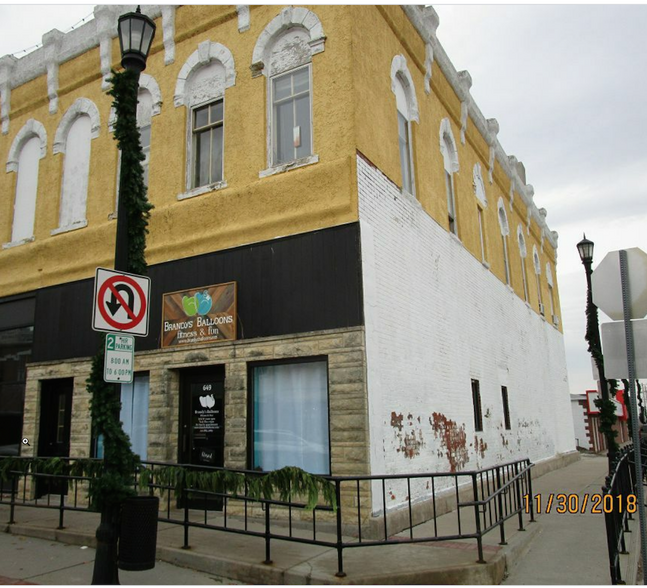 649 Seward St, Seward, NE for sale - Building Photo - Image 1 of 1