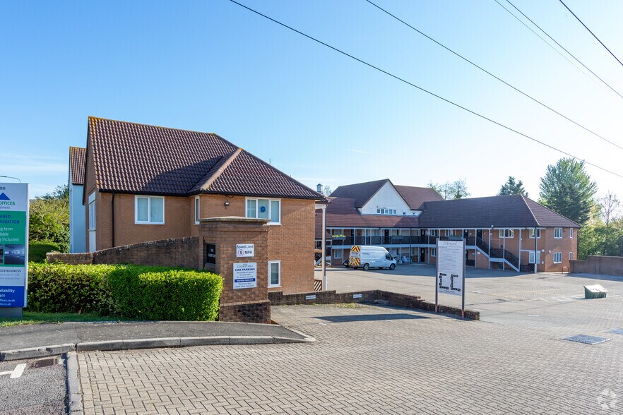 Woodlands, Bradley Stoke for sale - Primary Photo - Image 1 of 8