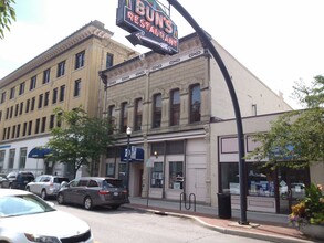 41 N Sandusky St, Delaware, OH for rent Building Photo- Image 1 of 3