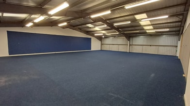 1 Wollaston Way, Basildon to rent Interior Photo- Image 2 of 2