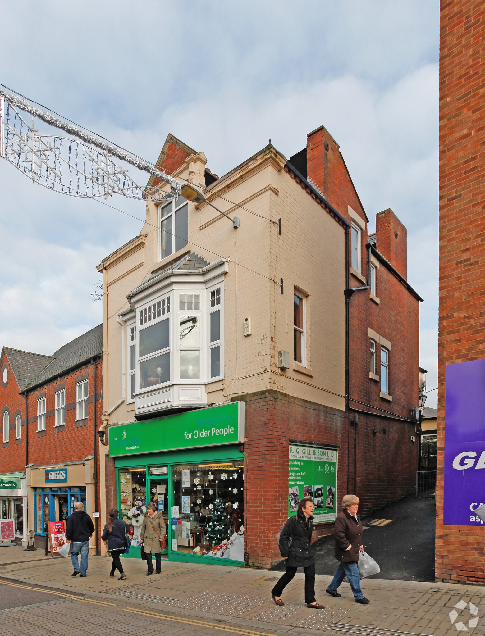 38 High St, Rushden to rent Primary Photo- Image 1 of 3