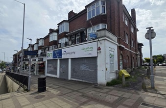 61-63 Watford Way, London to rent Primary Photo- Image 1 of 2
