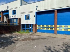 Fyfield Rd, Weyhill to rent Building Photo- Image 1 of 2