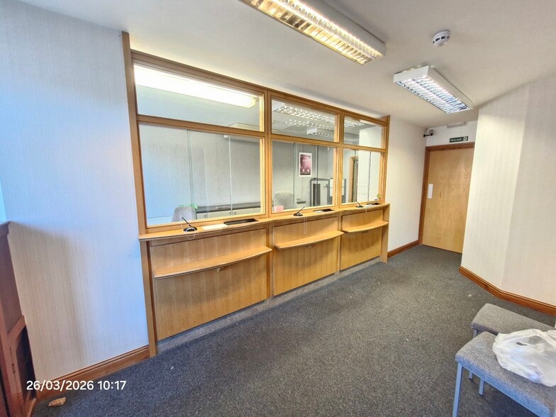 32-40 Church St, Conisbrough to rent - Building Photo - Image 2 of 6