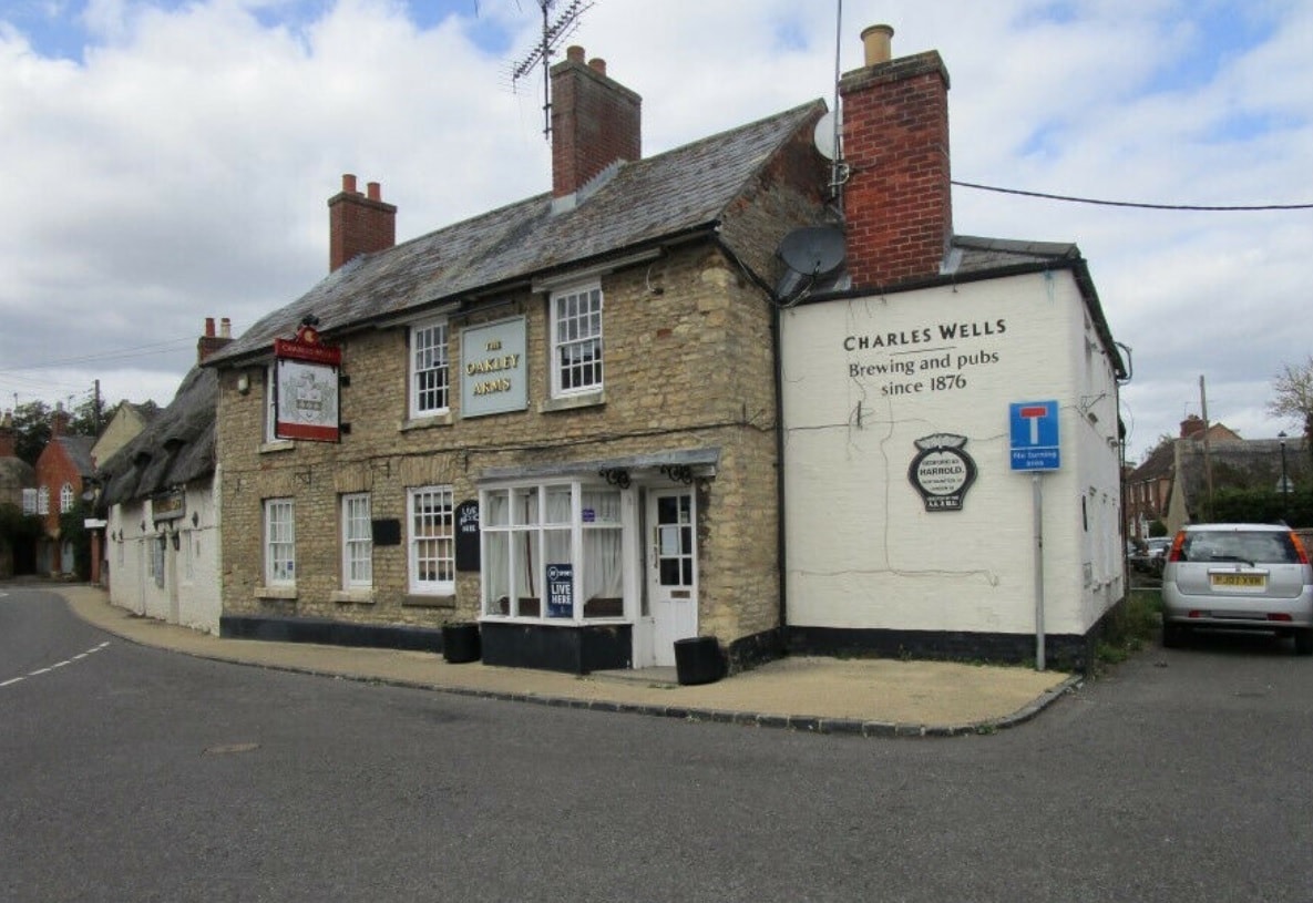 98 High Street St, Bedford to rent Primary Photo- Image 1 of 2