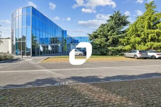 More details for Office, Light Industrial to Rent