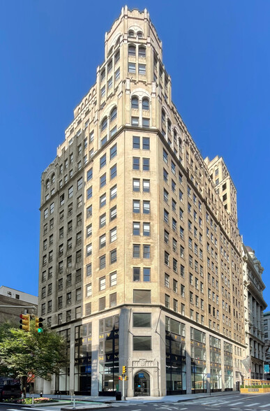 915 Broadway, New York, NY for rent - Building Photo - Image 1 of 12