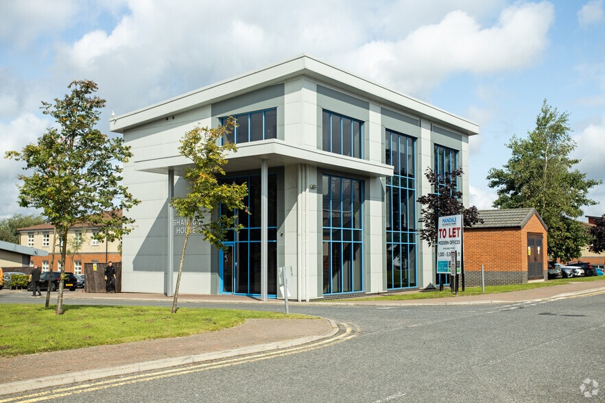 11 Mandale Park, Durham to rent - Building Photo - Image 2 of 4