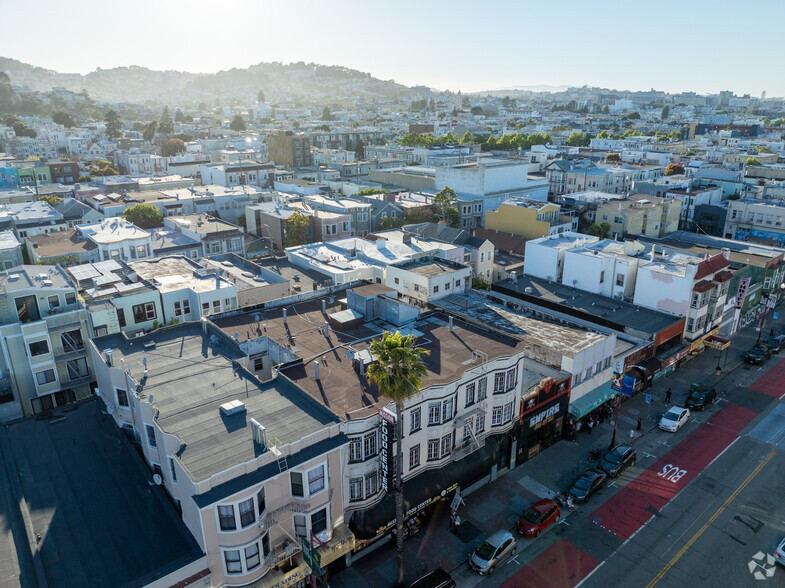 2360-2366 Mission St, San Francisco, CA for rent - Building Photo - Image 3 of 7