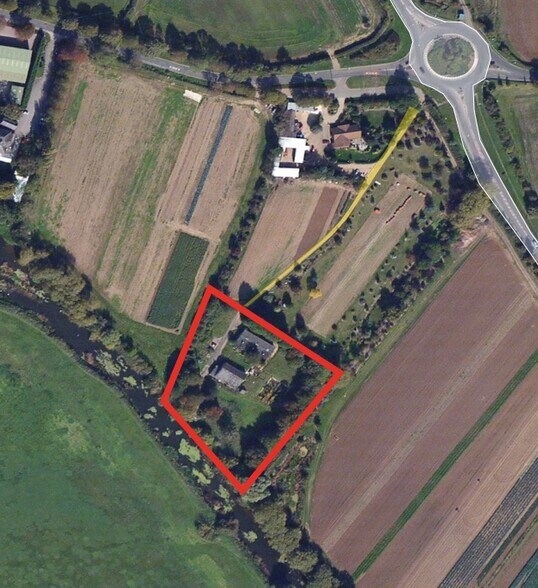 Mill Rd, Sharnbrook for sale - Primary Photo - Image 1 of 1