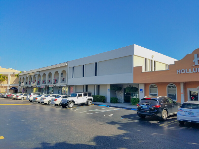 9769 S Dixie Hwy, Miami, FL for sale - Building Photo - Image 1 of 3