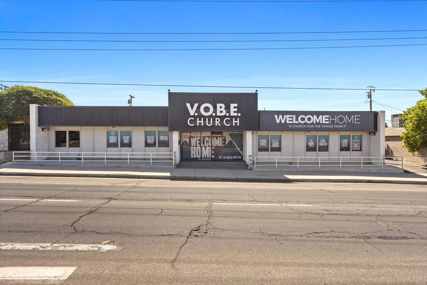 1307 Columbus St, Bakersfield, CA for sale - Building Photo - Image 1 of 29