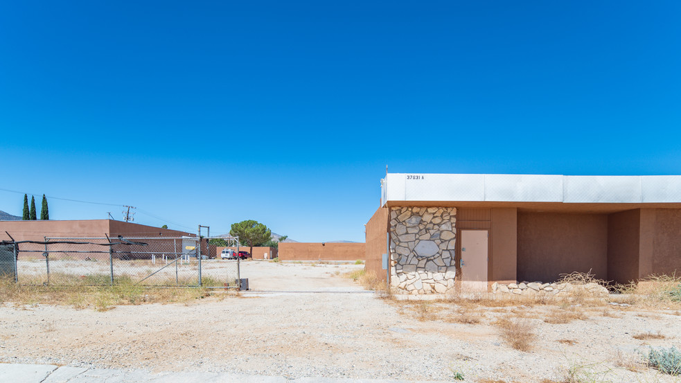 37631 6th St E, Palmdale, CA for sale - Building Photo - Image 1 of 1