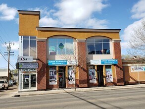 11314 107 Av NW, Edmonton, AB for rent Building Photo- Image 1 of 6