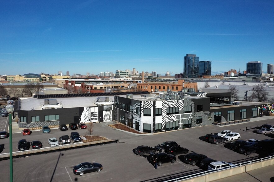 1200 N Branch St, Chicago, IL to rent - Building Photo - Image 3 of 7